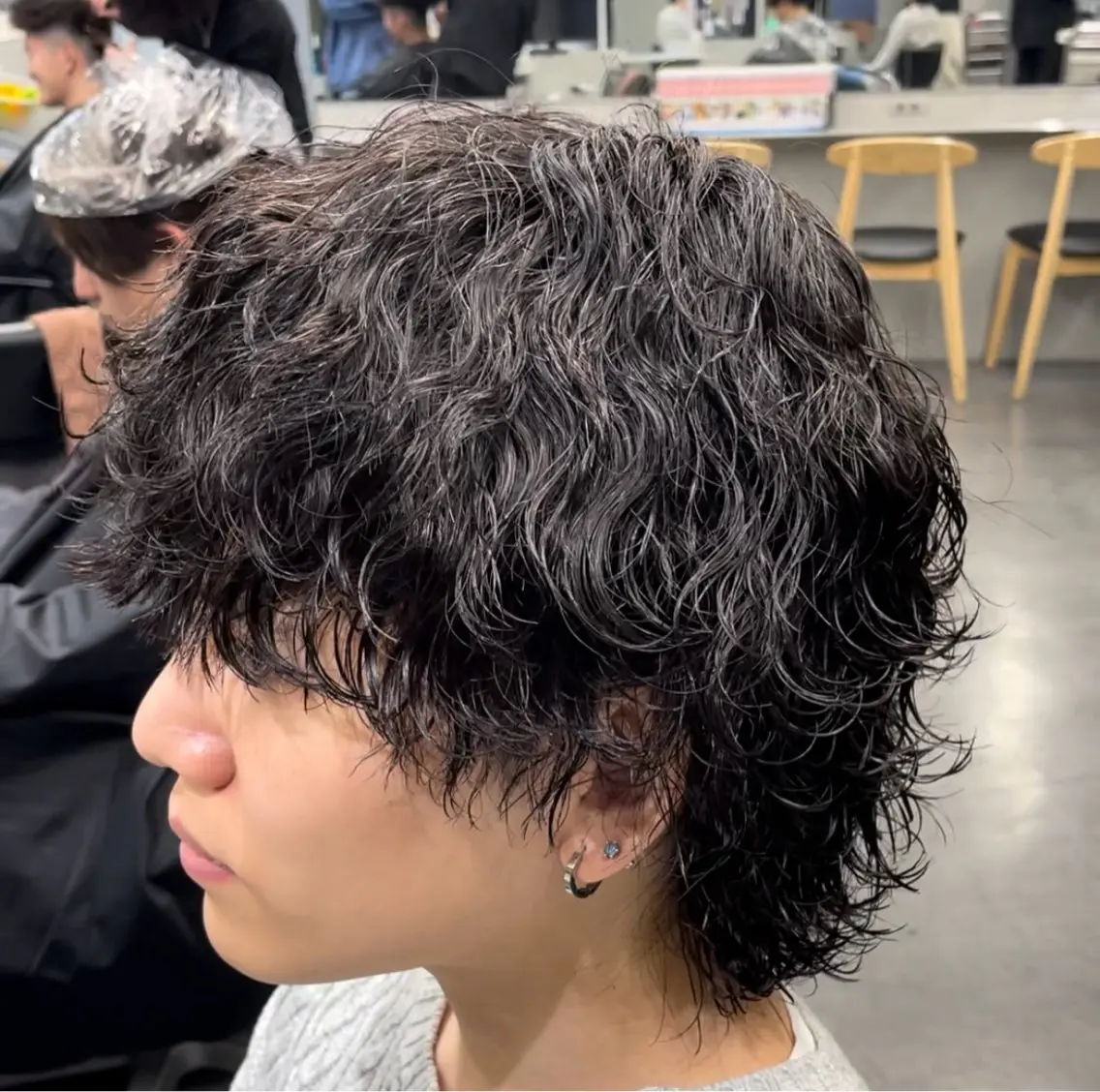 セミロング パーマ ヘアアレンジ メンズ fifth 石川 凪のヘアスタイル