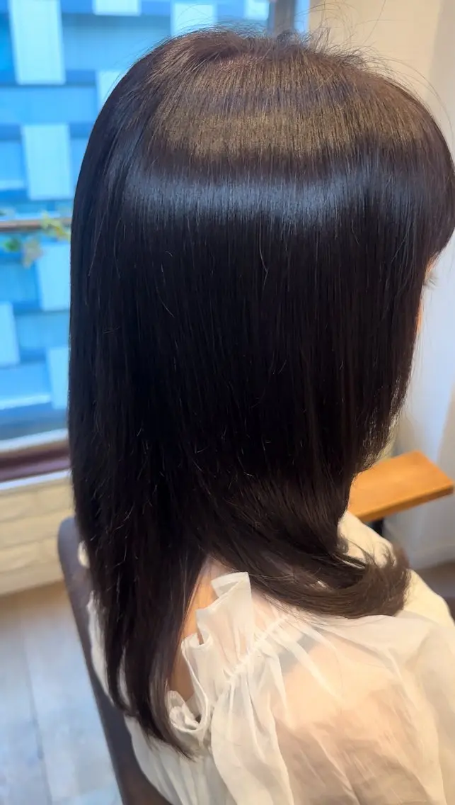 ミディアム カラー バイオレットカラー BANDE 水崎 悟のヘアスタイル