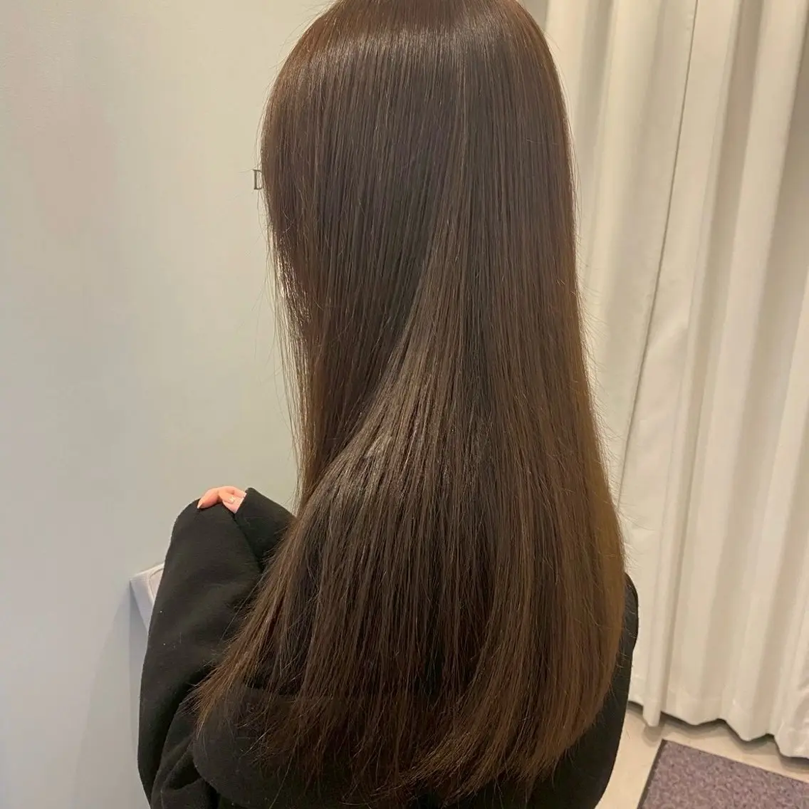 ロング カラー カット ヘアカラー トリートメント ブリーチなし 暖色カラー/井上あいのヘアスタイル