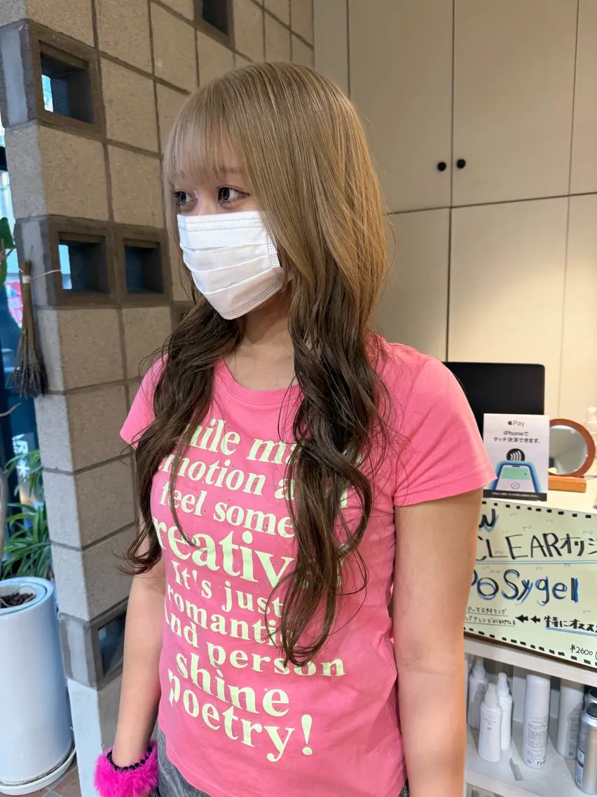 ロング 松本 夏海のヘアスタイル