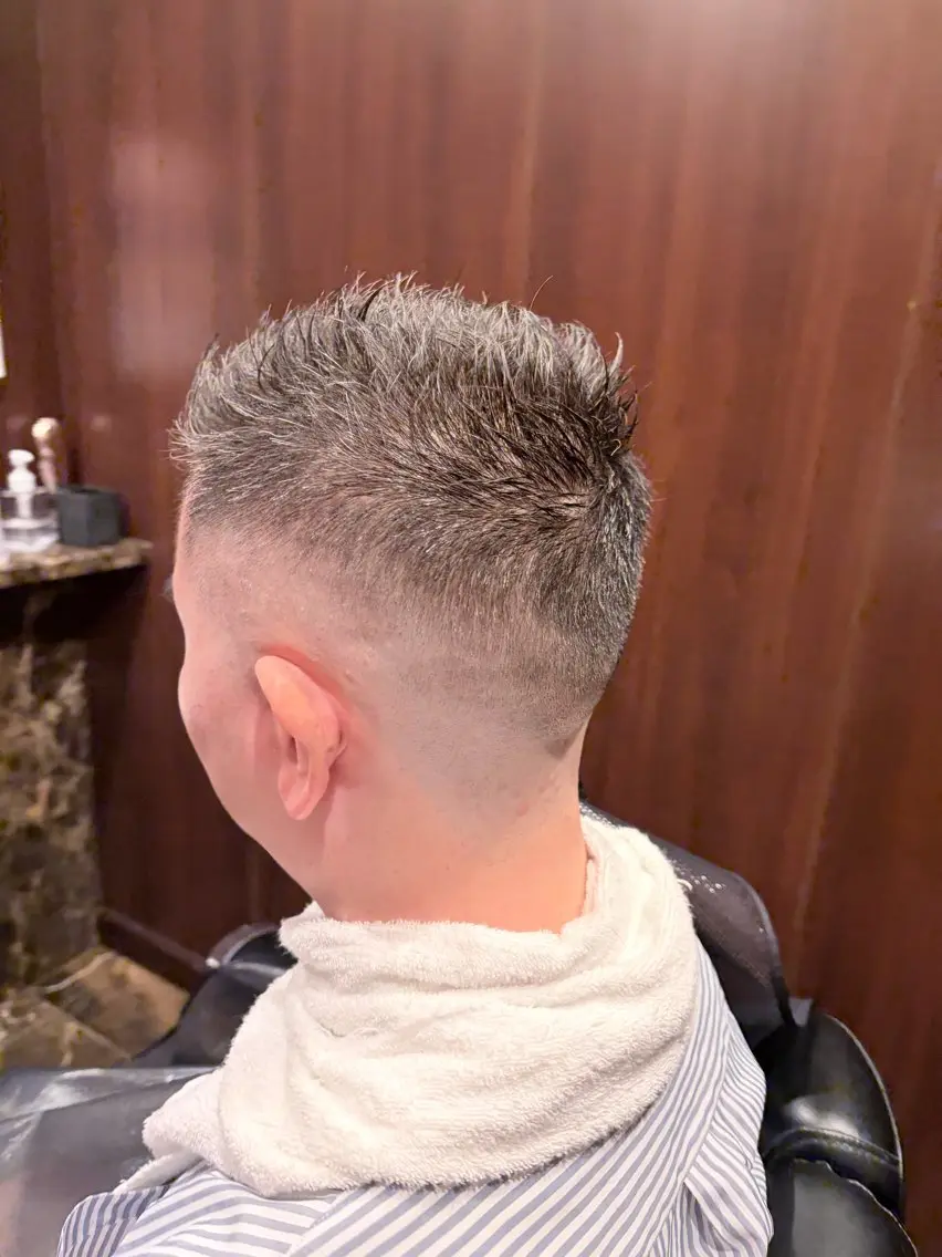 ショート 勝田 隼斗のヘアスタイル