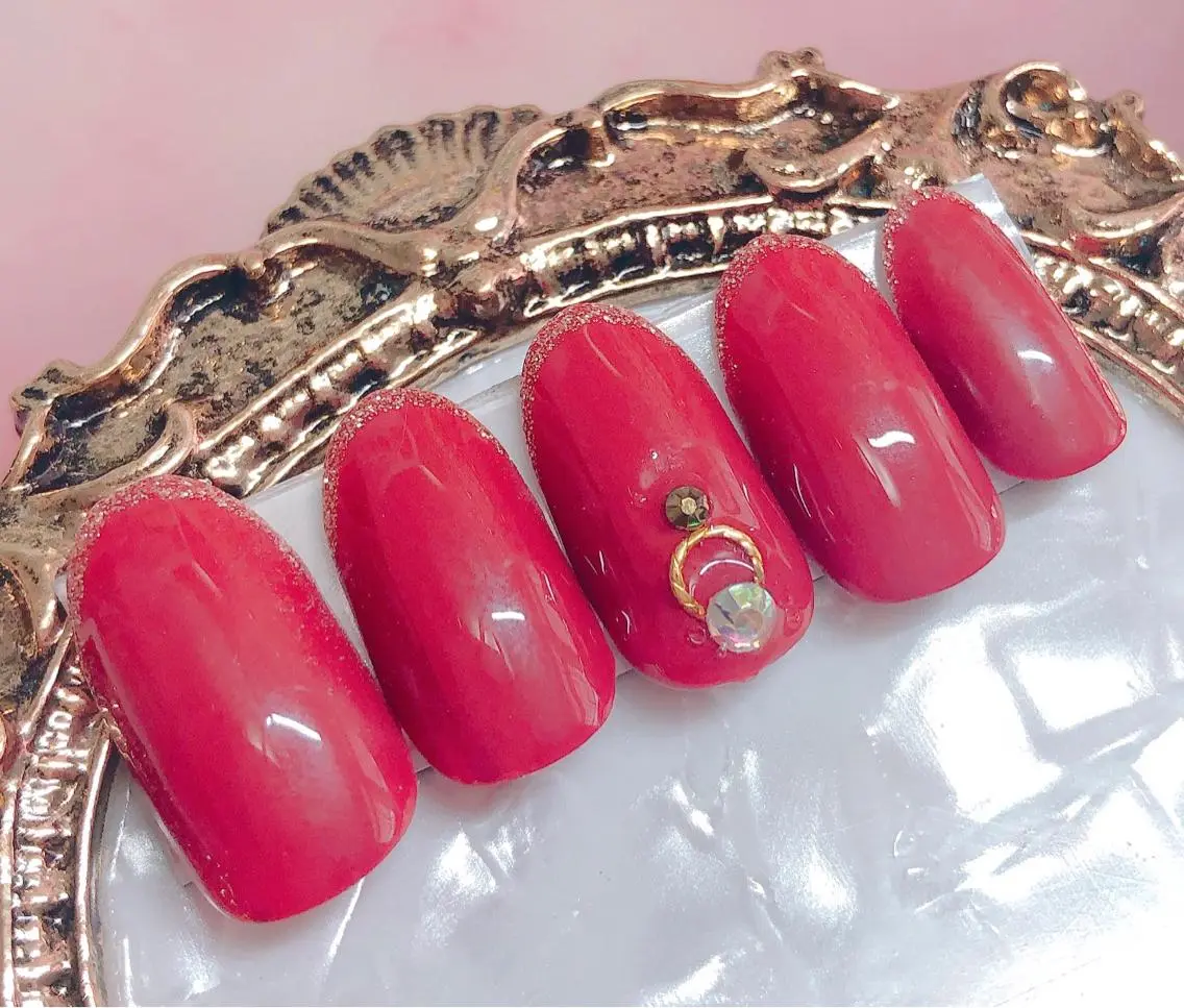 ネイル ハンドネイル CROWN プライベートサロンのネイルデザイン