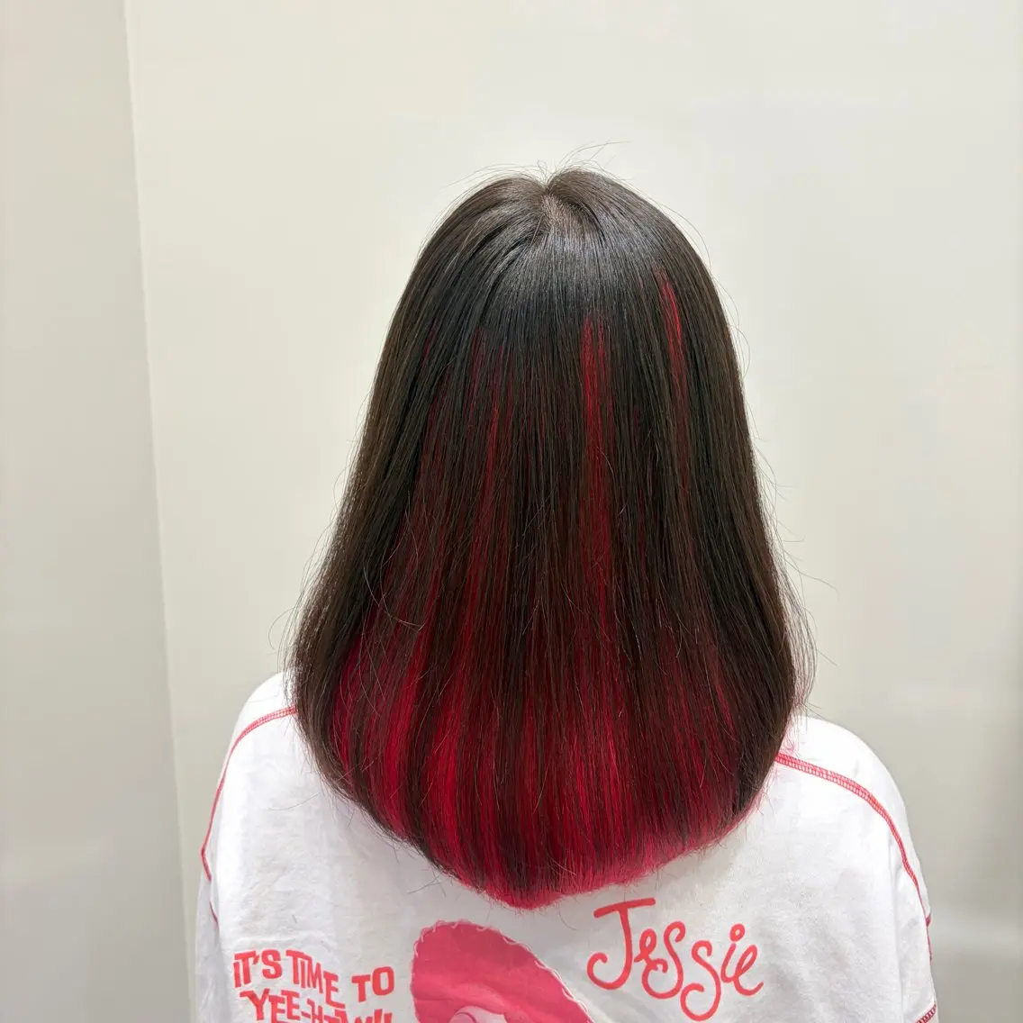 カラー 高橋 南波のヘアスタイル