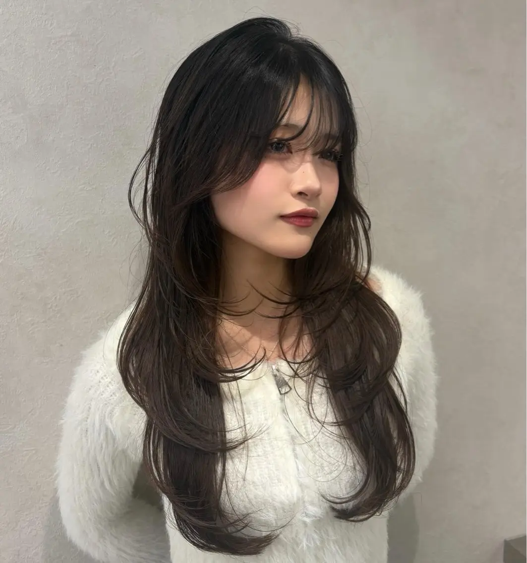 ロング ハッシュカット ハイレイヤー レイヤーカット カット Yuta✂︎ 韓国レイヤー🪽のヘアスタイル