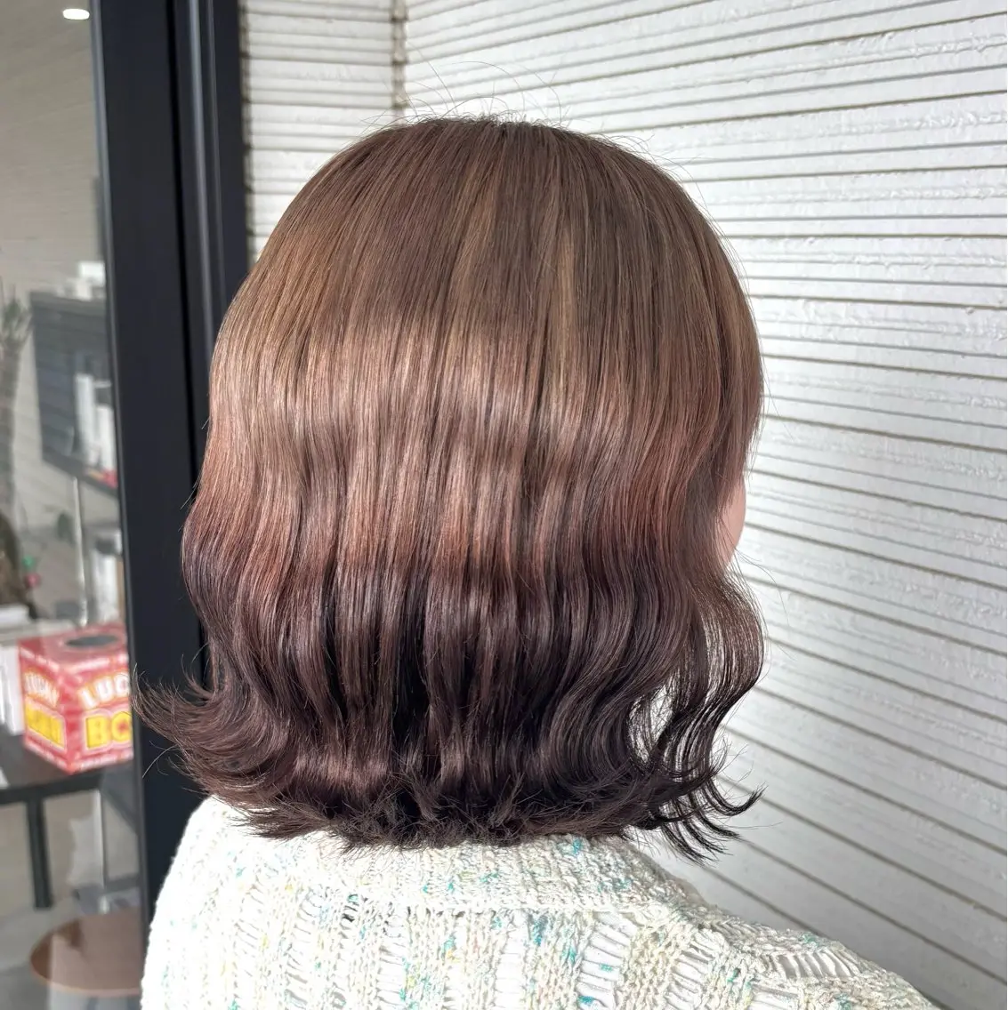 ショート カラー ブリーチ - aiko -のヘアスタイル