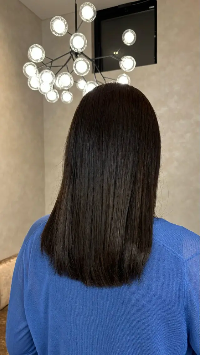カラー ベージュカラー ブリーチ オリーブベージュ 透明感カラー/ボブ/ レイヤー/モモカ🎀のヘアスタイル