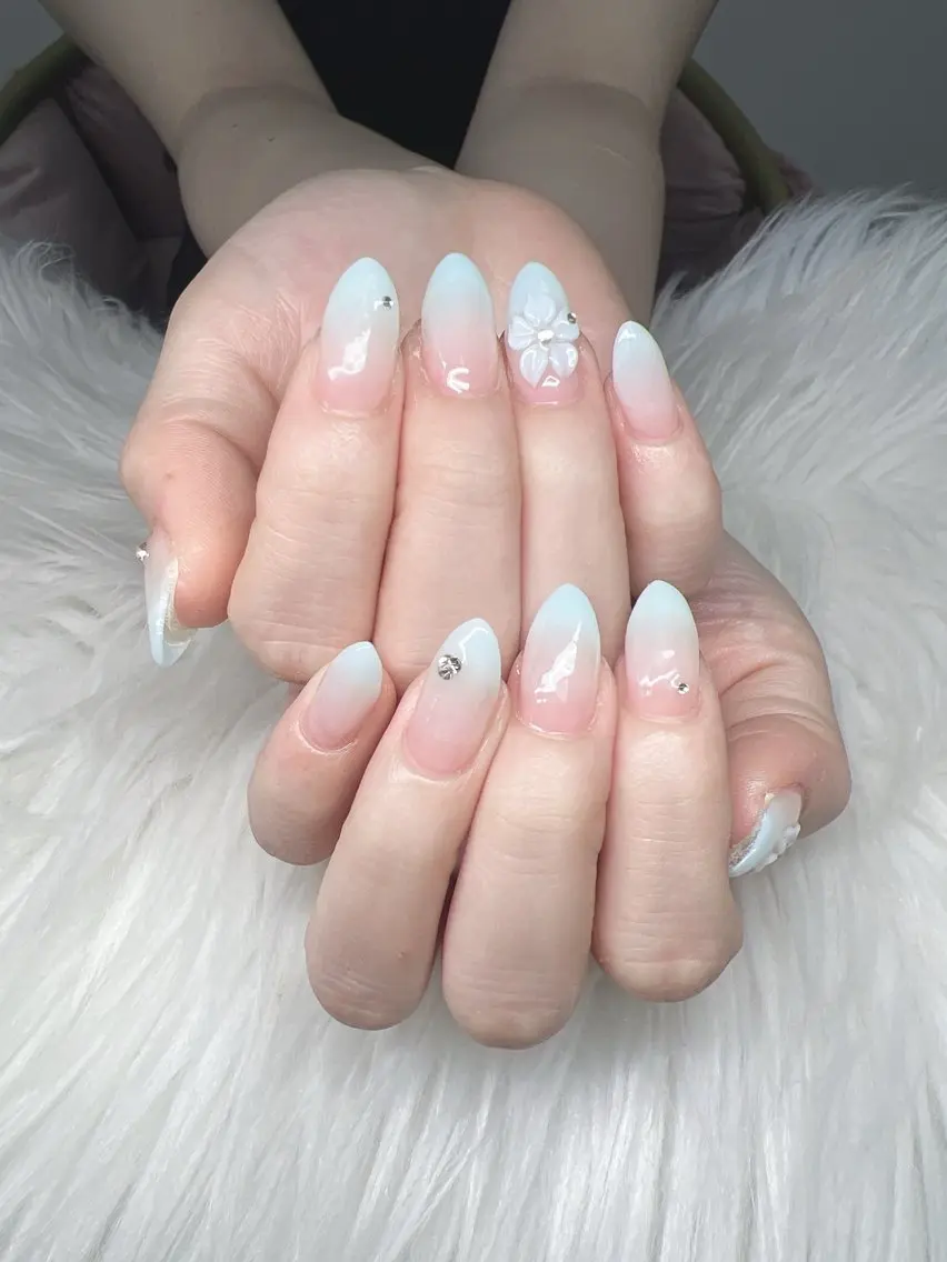 ネイル ハンドネイル Lee Nails チップ長さだし専門店のネイルデザイン