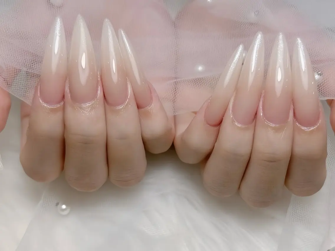 ネイル アートネイル ガーリー 韓国ネイル 持ち込み ニュアンスネイル Rin Nail 新大久保店のネイルデザイン
