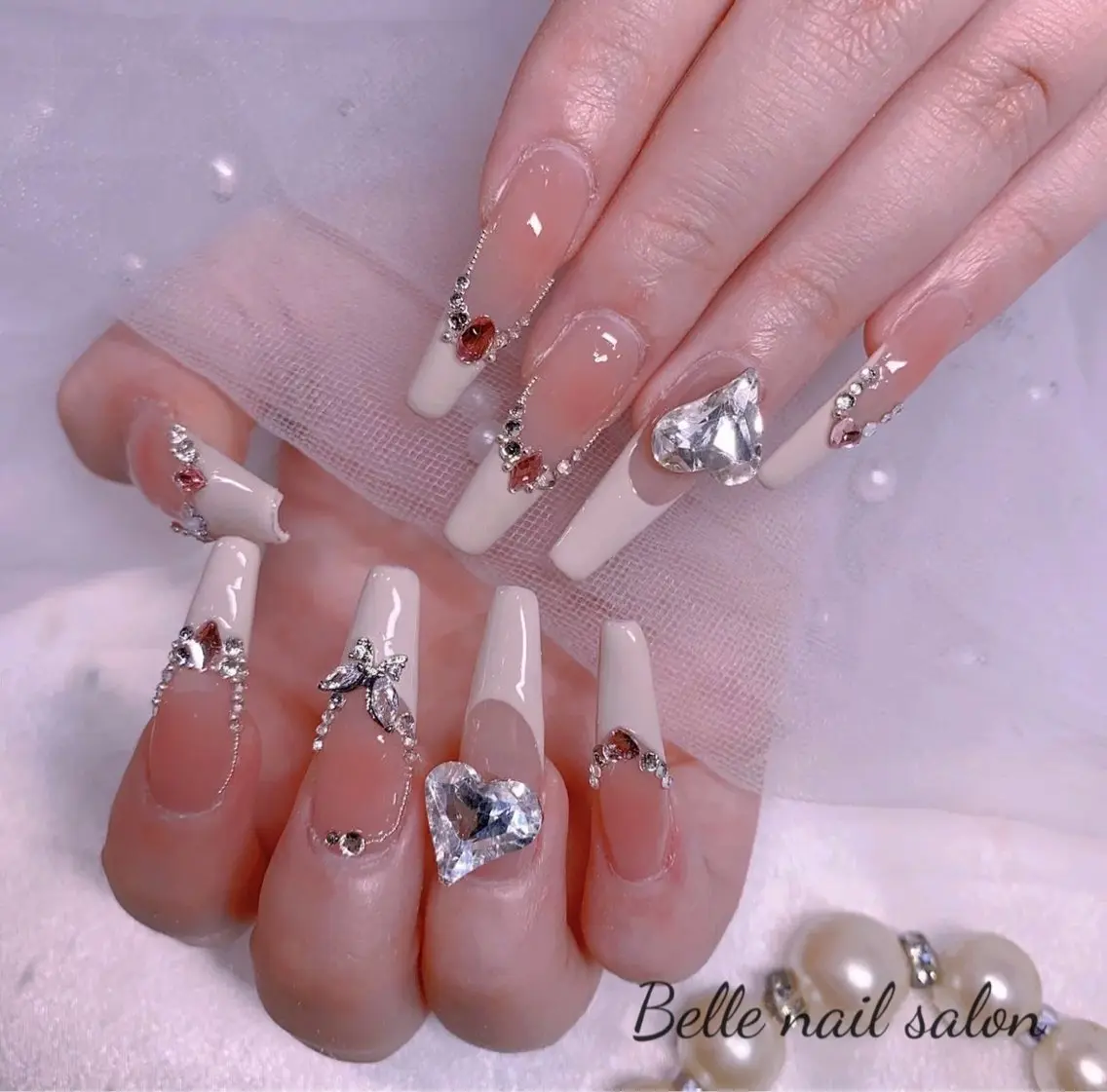 ネイル オーロラネイル フットネイル 韓国ネイル ラメ(グリッター) ラメグラデーション Belle nail salon 新小岩のネイルデザイン