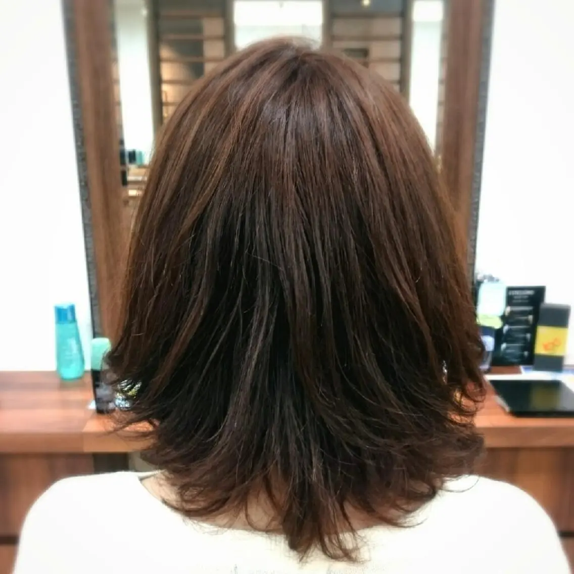 ミディアム カラー パーマ ブラウンカラー カッパーブラウン 田坂 真弓のヘアスタイル