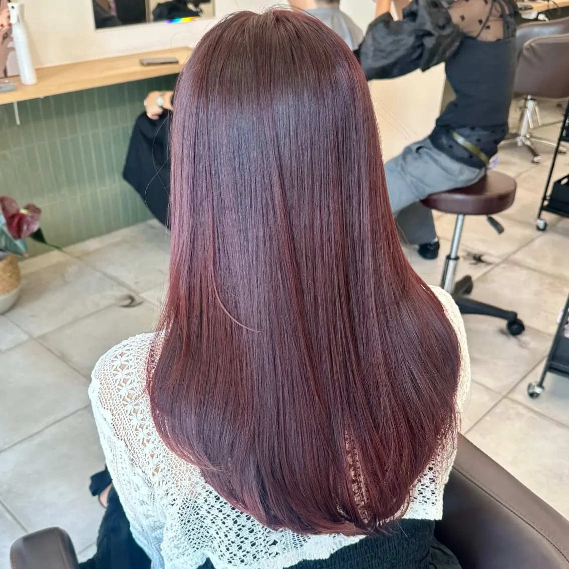 セミロング カラー カット ヘアカラー トリートメント ブリーチなし/レイヤ ー特化🌈Tommyのヘアスタイル