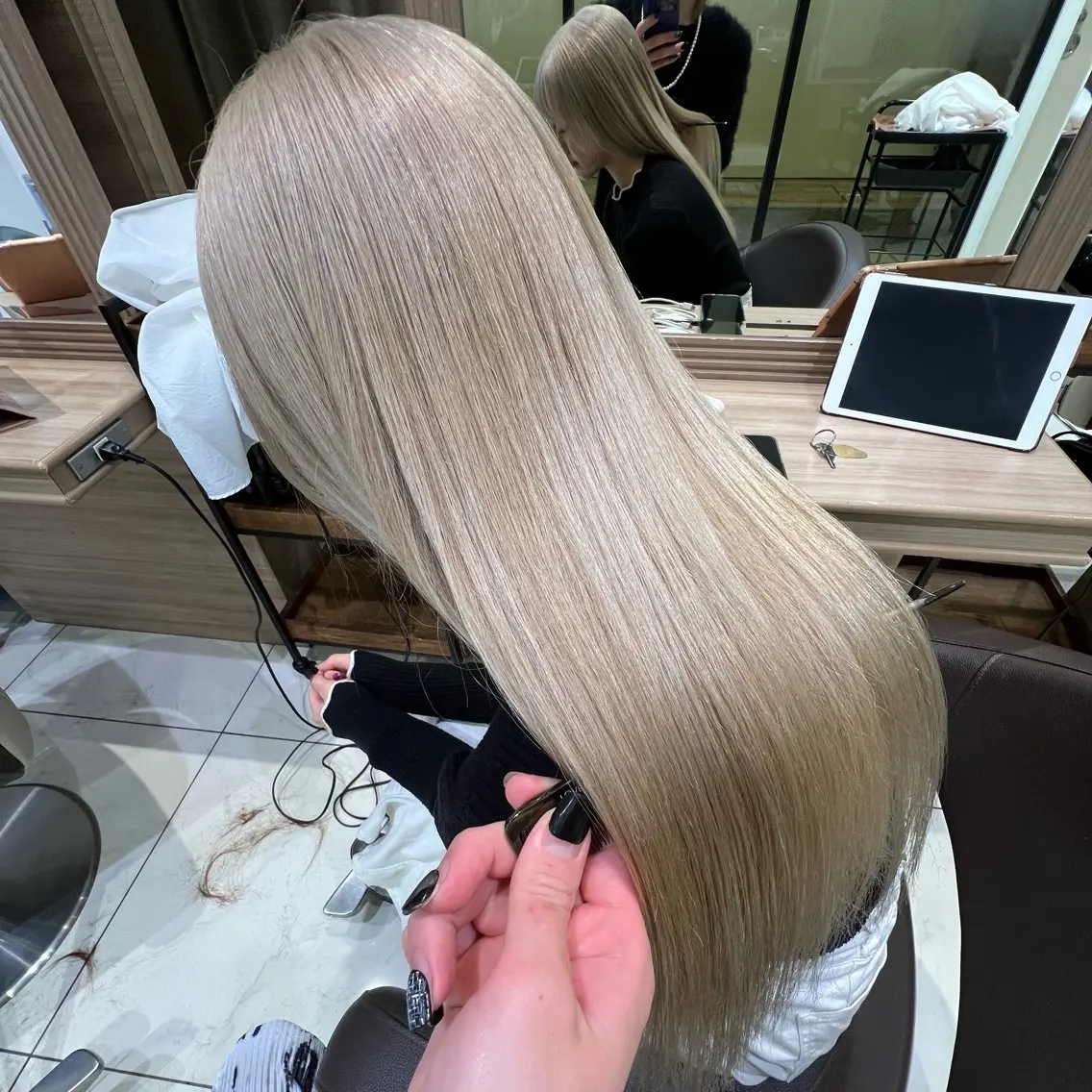 ロング カラー ヘアカラー トリートメント デザイン/ハイトーン 🐺ryuyaのヘアスタイル