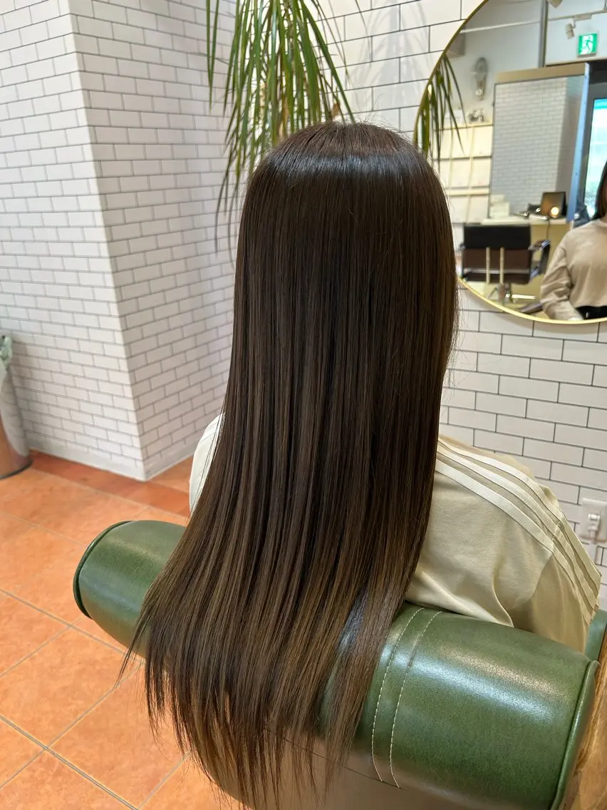 ロング カラー ヘアカラー トリートメント 石井 佑樹のヘアスタイル