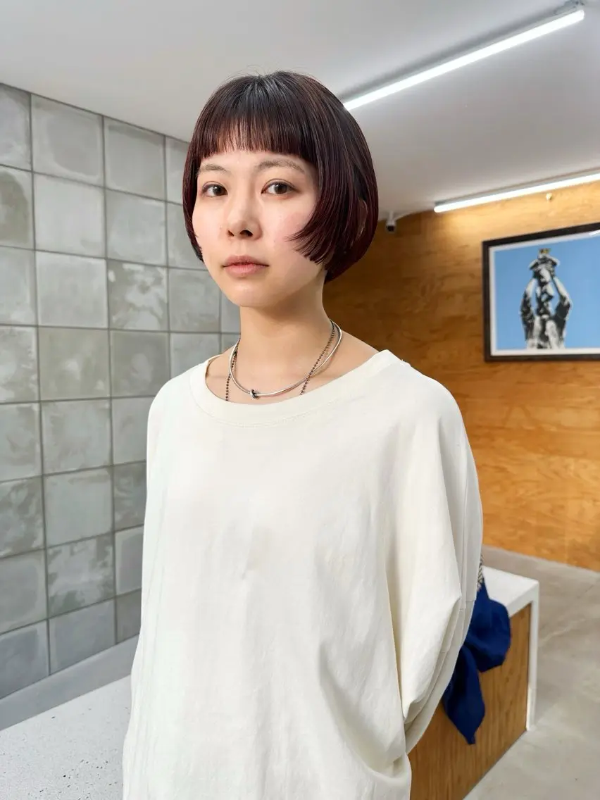 ショート カラー ボブ オン眉 カット ヘアカラー パーマ /レイヤー 榛地渉馬 /矢場町のヘアスタイル