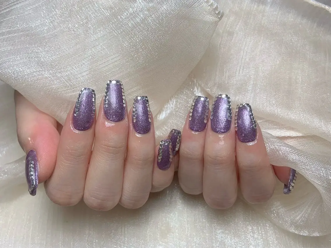 ネイル オーロラネイル チークネイル フレンチネイル ジェルネイル ガラスフレンチ ハンドネイル Nail Jolieのネイルデザイン
