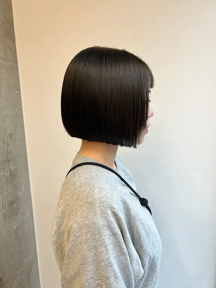ショート 切りっぱなしボブ ボブ カット 土田かほ/本日🈳 透明感カラー🍃のヘアスタイル