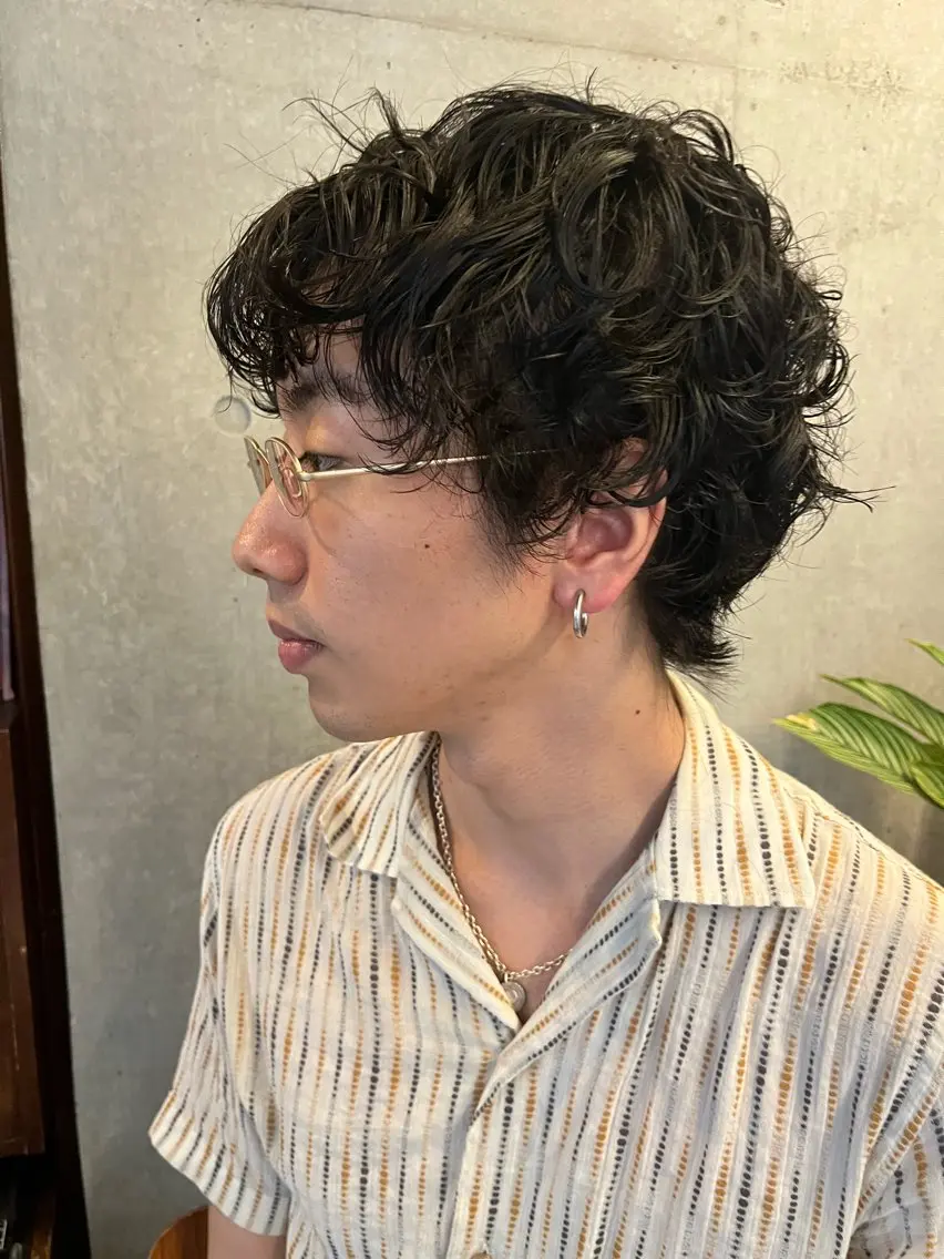 パーマ ウルフカット ニュアンスパーマ レイヤーカット\ウル フ　chinatsuのヘアスタイル