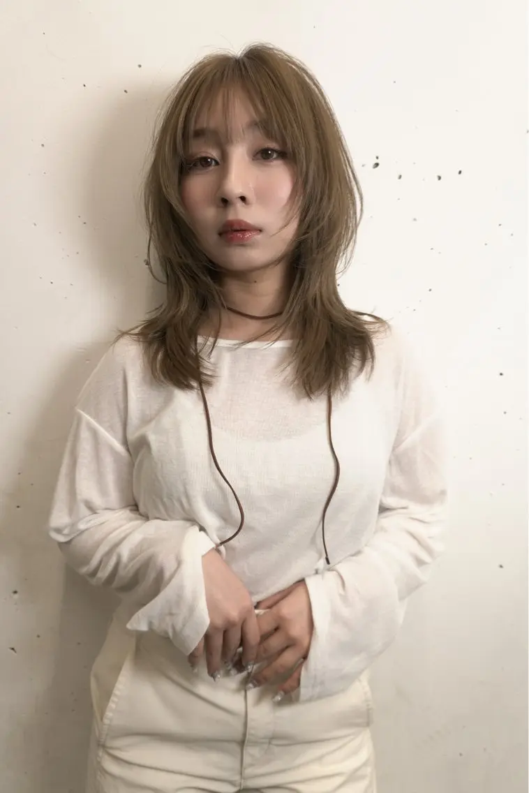 セミロング カラー カット Pia ツボイ ケイタのヘアスタイル