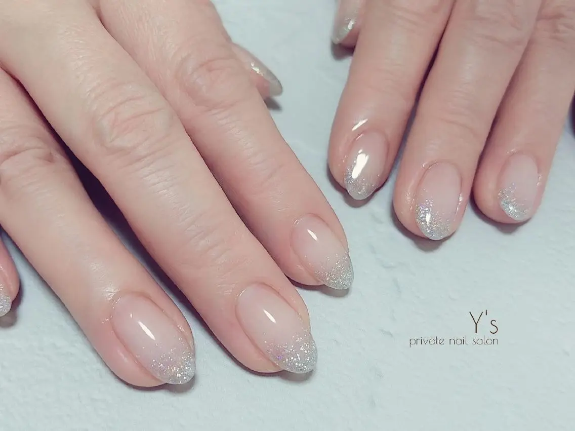 ネイル ハンドネイル YUMI NAGAI  のネイルデザイン
