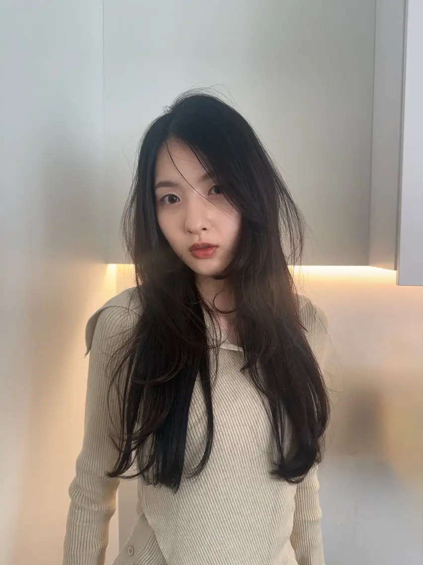 ロング モデル募集中🪽🫧 Rioのヘアスタイル