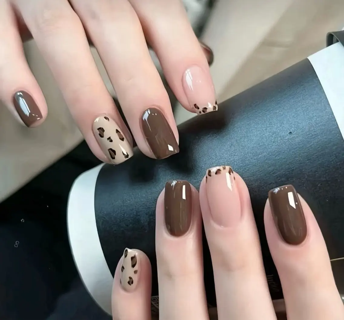 ネイル 秋 Nailsのネイルデザイン