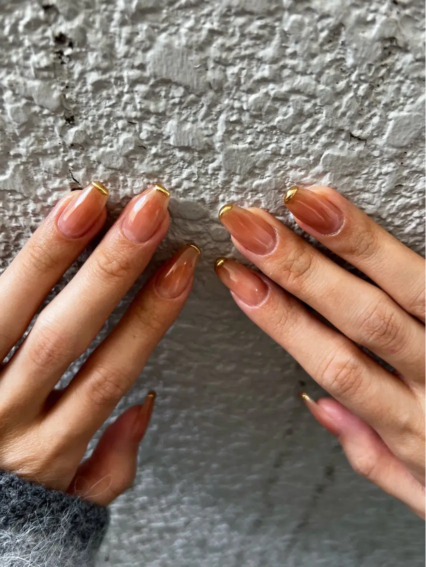 ネイル フレンチネイル ミラーネイル ニュアンスネイル ハンドネイル ヘアメイクネイリスト hidemi中目黒のヘアスタイル