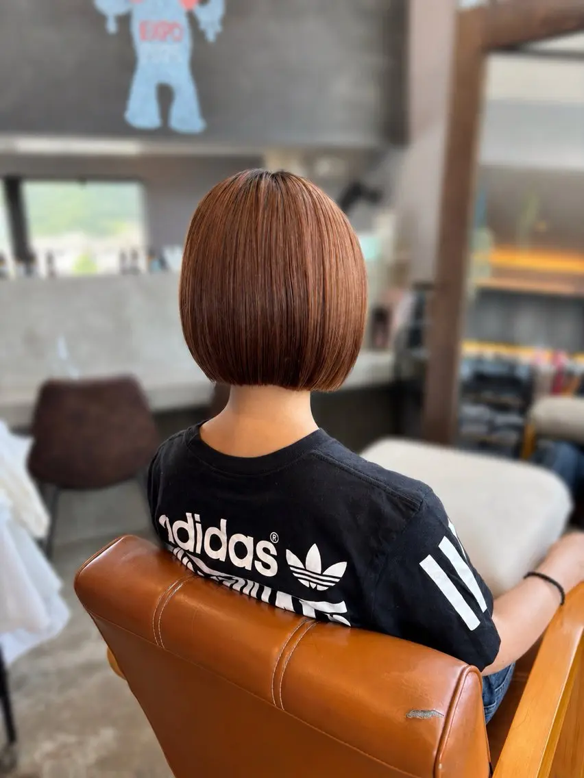 ショート ボブ 学生 トリートメント カット 艶カラー/ハイトーン 平田一貴のヘアスタイル
