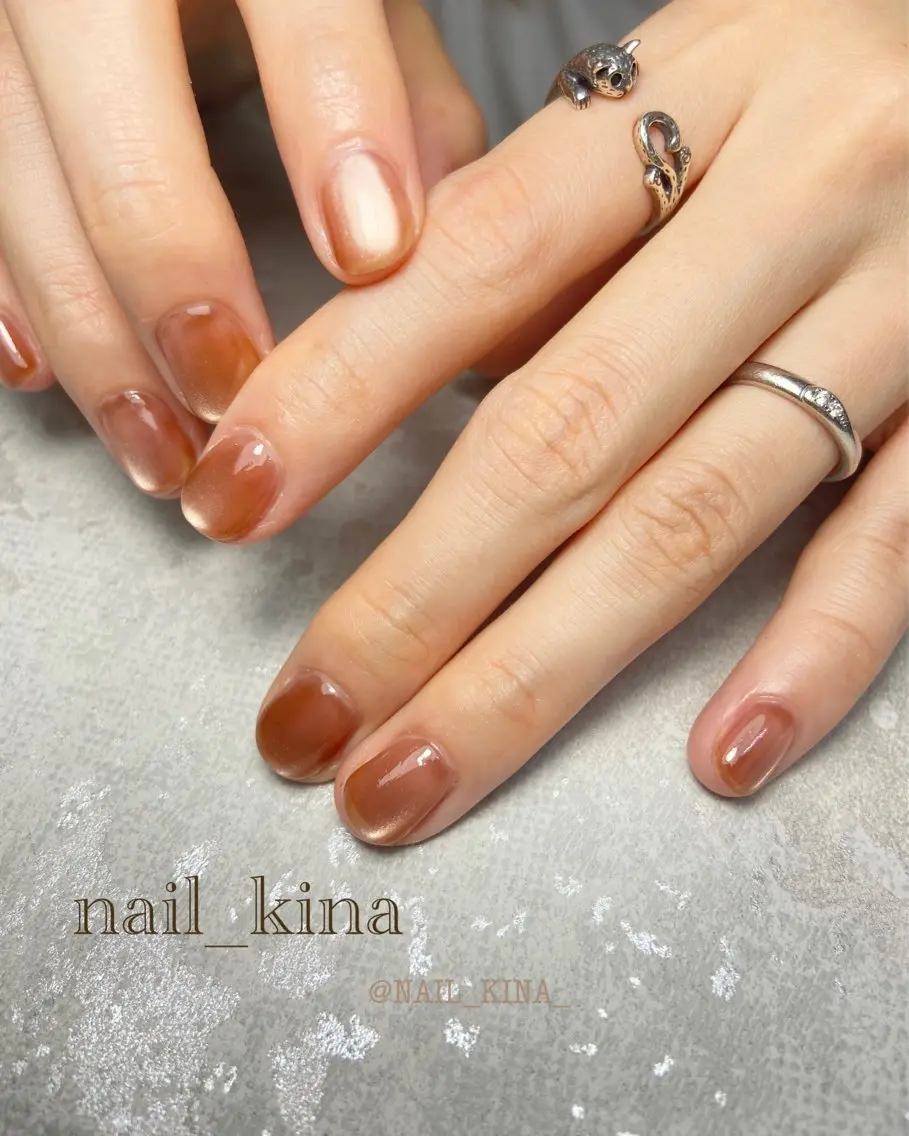 ネイル マグネットネイル マグネットワンカラー ワンカラーネイル nail_ kinaのネイルデザイン