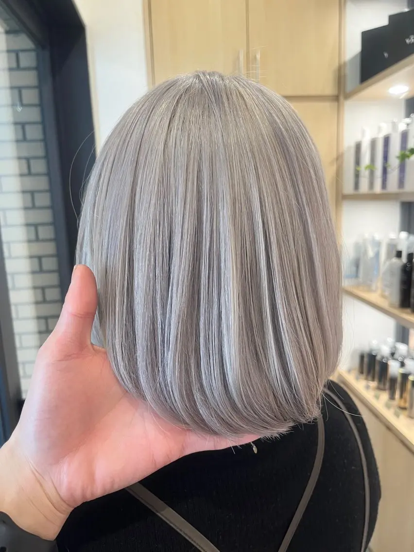 ショート カラー ヘアカラー トリートメント 城　健太郎 💎ハイトーンのヘアスタイル