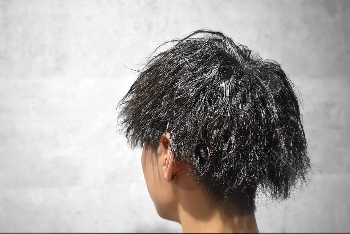 セミロング パーマ メンズ カット パーマ ヘアセット 中西 将斗のヘアスタイル