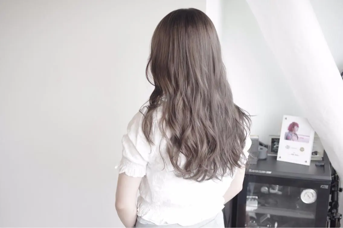 ロング カラー 🌈ディレクター🌈 徳松優希のヘアスタイル