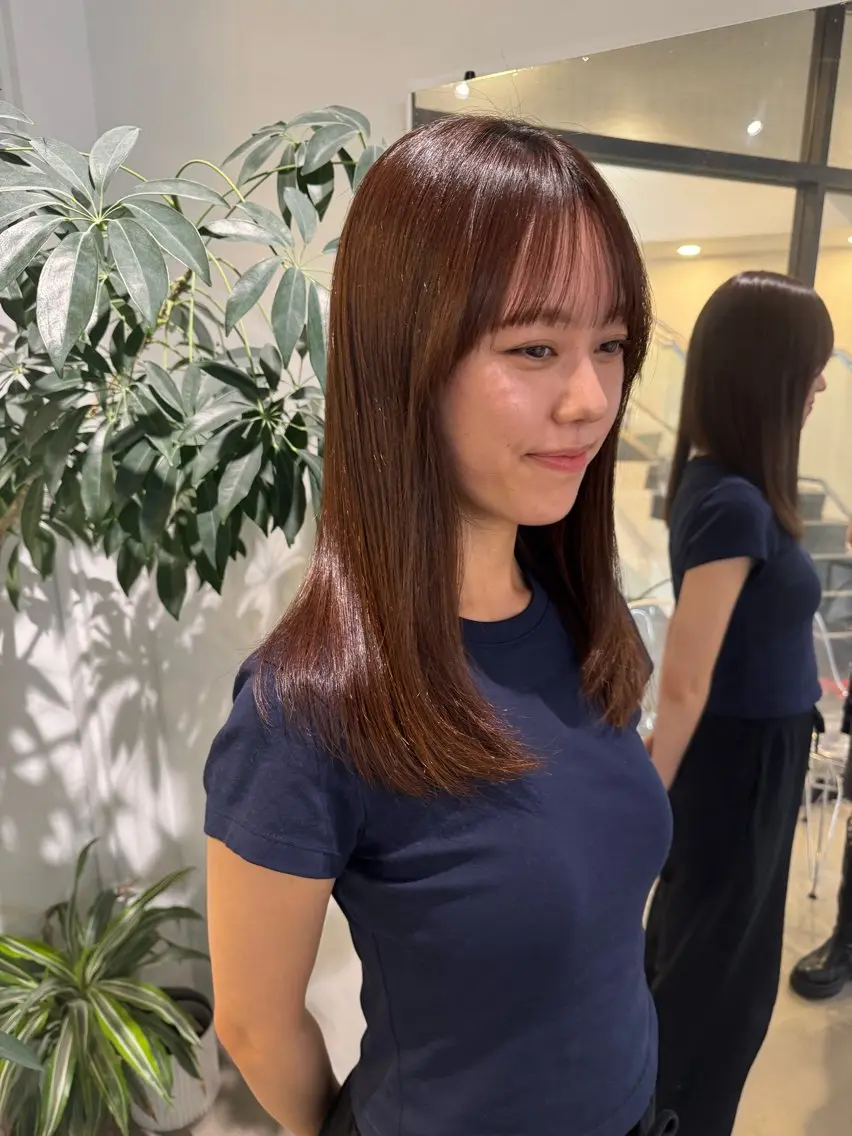 セミロング 縮毛矯正 🩰Nico ☺︎Rukaのヘアスタイル