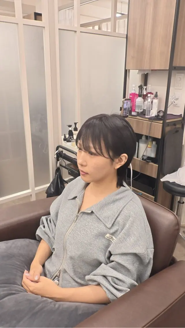ショート カット 新宿3丁目大人サロン 🪽イケイリョウコのヘアスタイル