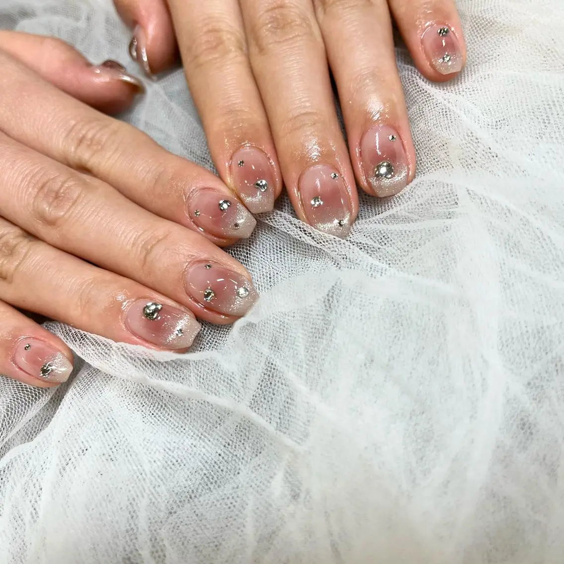 ネイル チークネイル ハンドネイル Cleo伏見店🌿 Momokaのネイルデザイン
