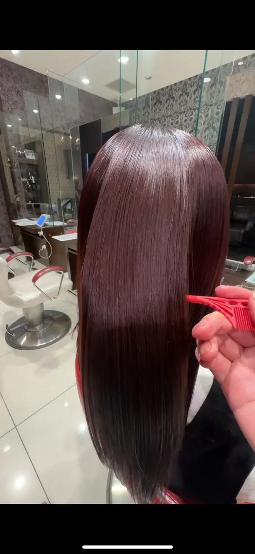 セミロング 酸性ストレート 益野 凌のヘアスタイル