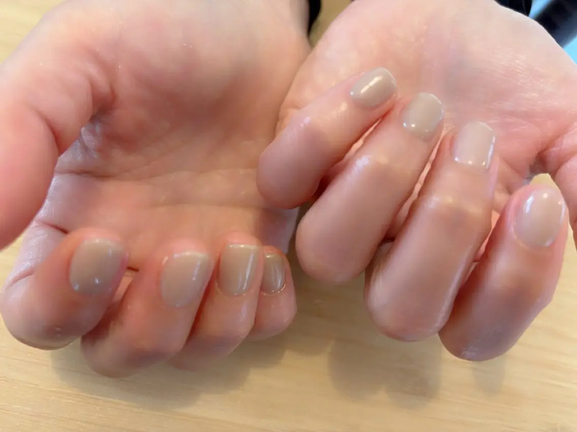 ネイル ワンカラーネイル komohana salon🌺のネイルデザイン