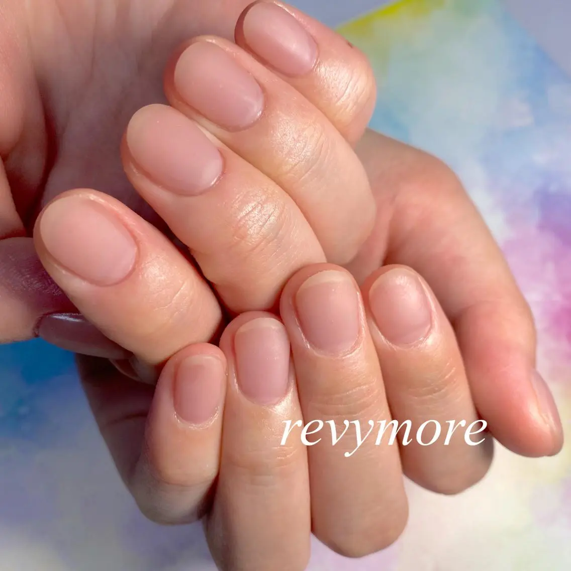 ショート ネイル ジェルネイル マットネイル ニュアンスネイル オフィスネイル シンプルネイル nail salon Revymoreのネイルデザイン