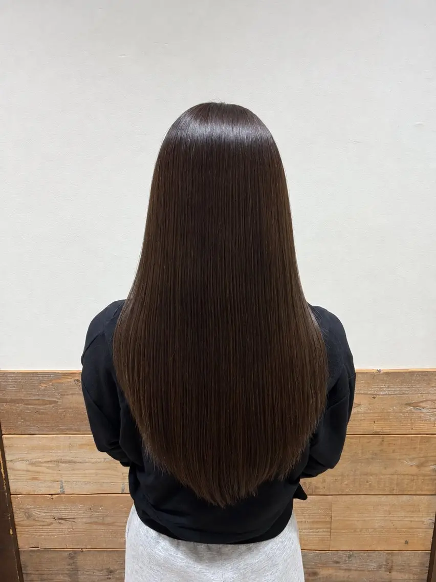 ロング カラー ブラウンカラー ナチュラルブラウン レイヤーカット カット ヘアカラー 林 彩香のヘアスタイル