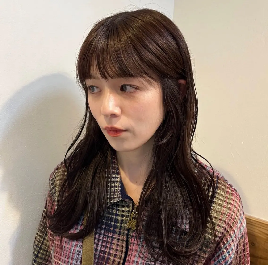 セミロング カット ヘアカラー ボブ🥣KON コンナツミのヘアスタイル