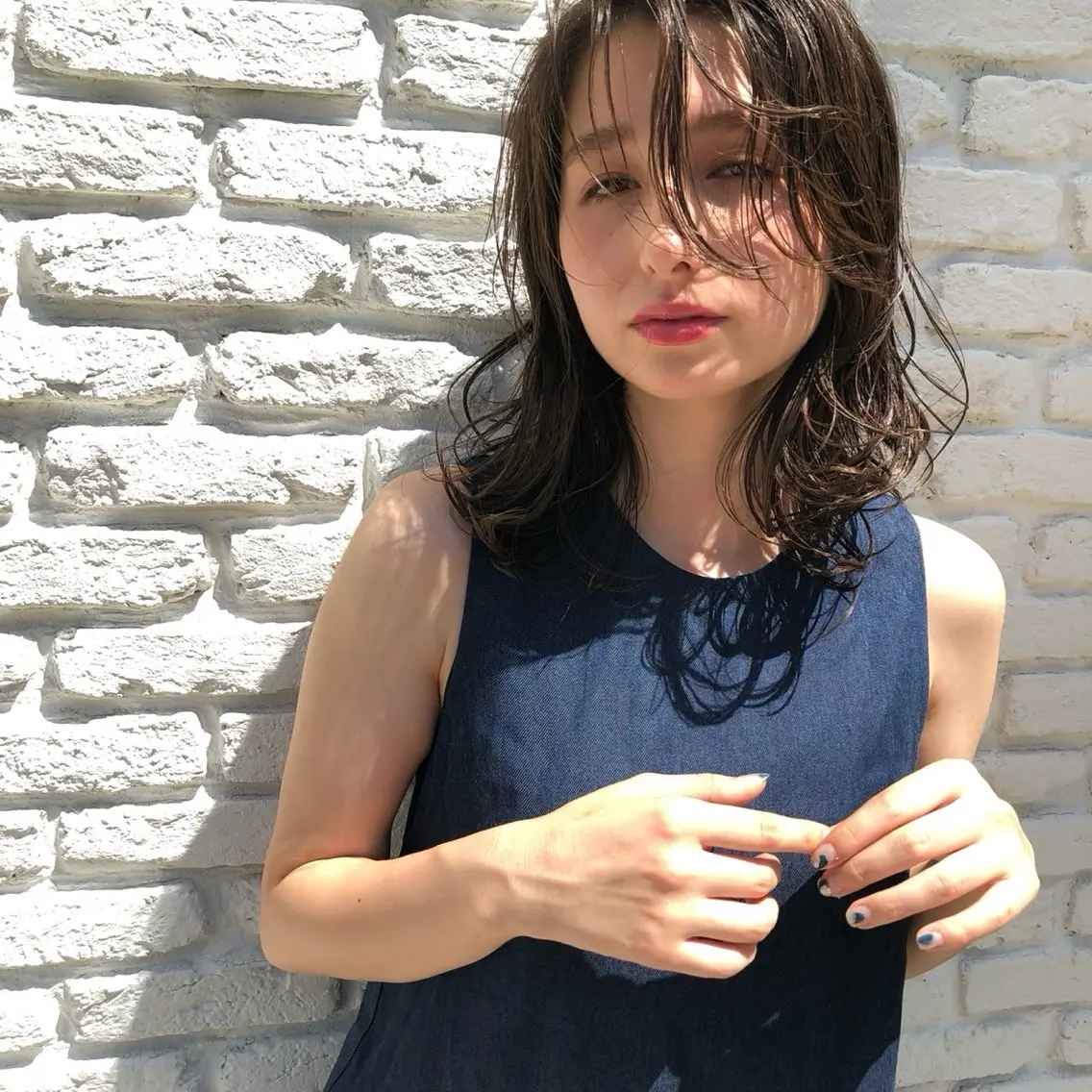 ミディアム カラー カット パーマ 位田 結実のヘアスタイル