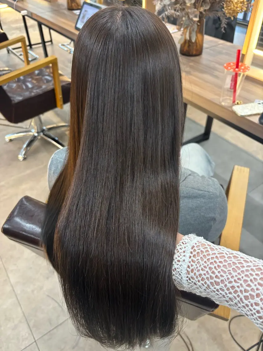ロング カラー カット ヘアカラー 縮毛矯正 レイヤー✂︎ぷつボブ 艶カラー🤍noaのヘアスタイル