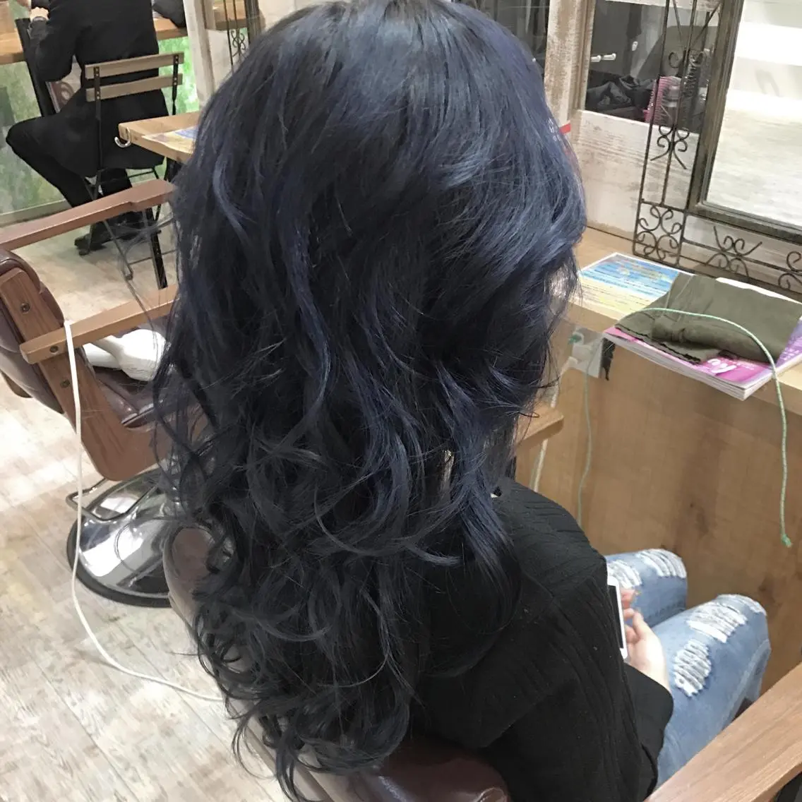 ロング カラー ブリーチ ブルーカラー ブルーグレー ヘアカラー 中川 仁のヘアスタイル