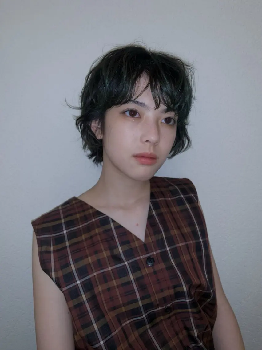 ショート ヘアアレンジ ヘアカラー yiye shioriのヘアスタイル