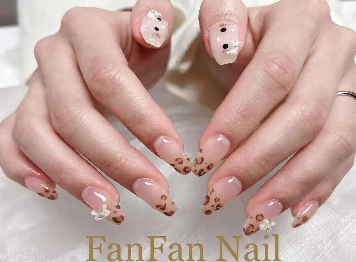ネイル FanFan 長さ出し専門のネイルデザイン