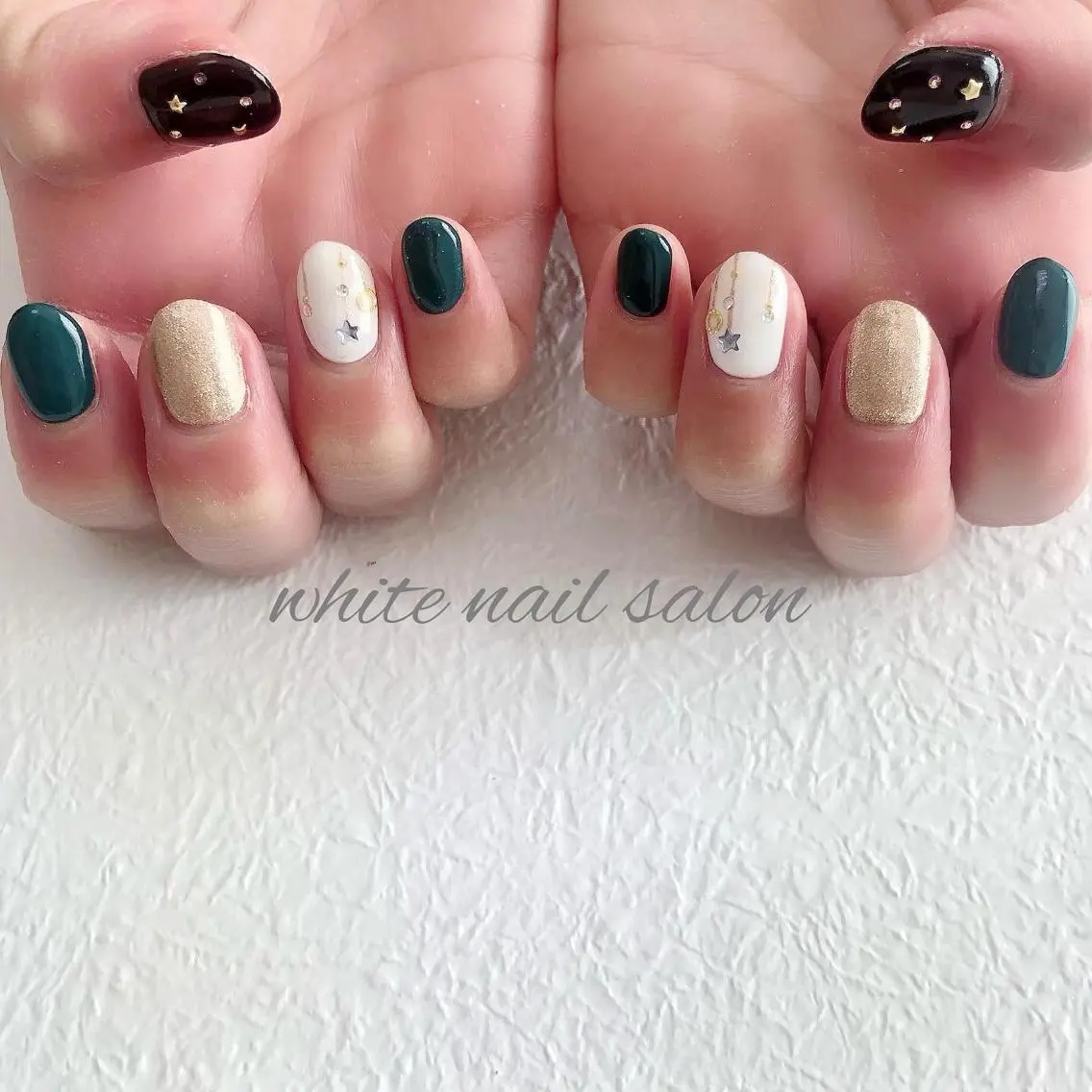 ネイル ジェルネイル ハードジェル 持ち込み ソフトジェル ハンドネイル white nail salonのネイルデザイン