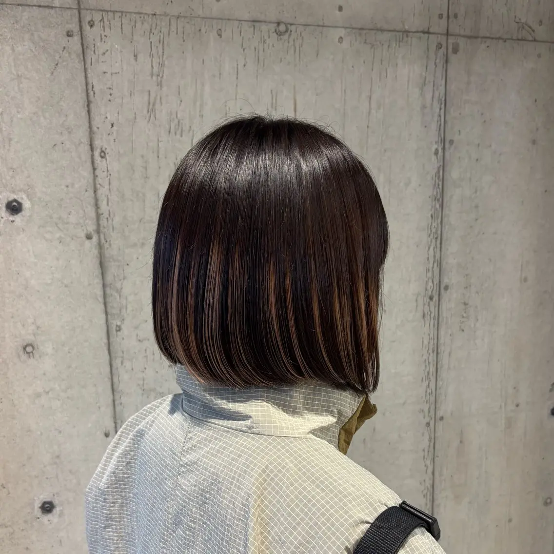 ショート カラー 🌞透明感ブリーチ ×レイヤー🌴リオのヘアスタイル