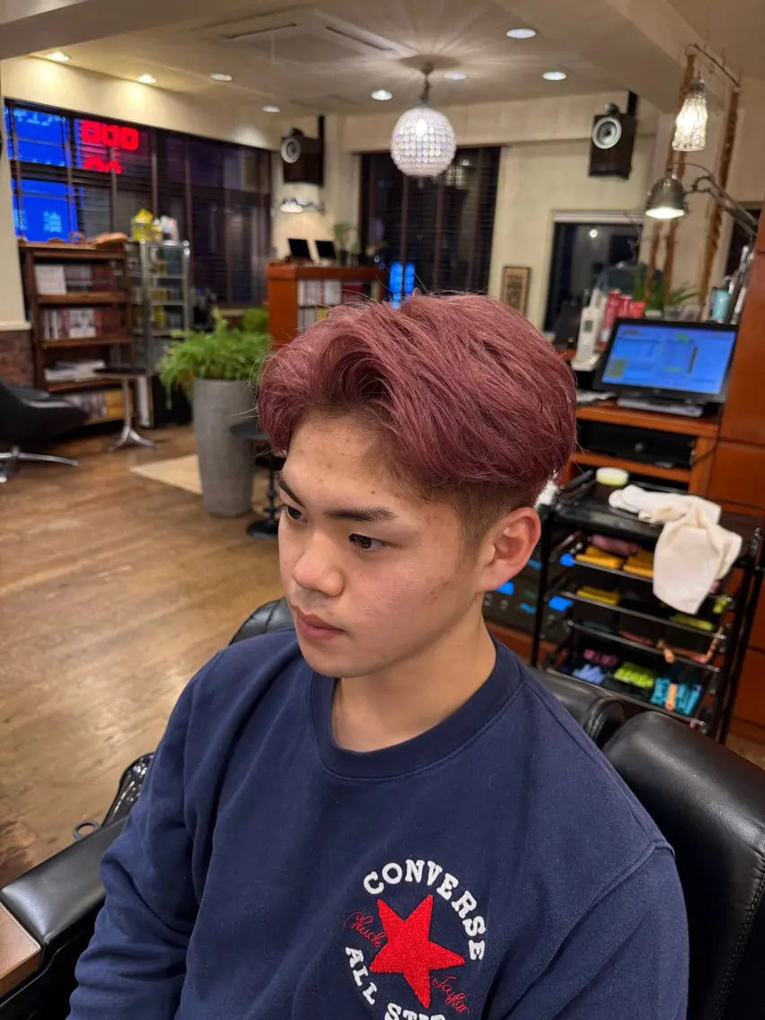 カラー メンズ メンズブリーチ ブリーチ 榎宮 隆富のヘアスタイル