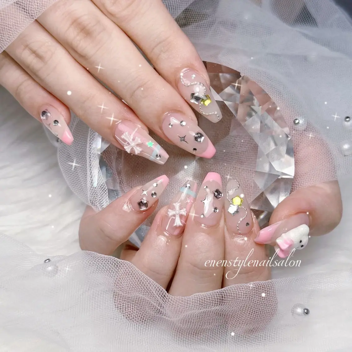 ネイル ハンドネイル 🐾enen style 🐾のネイルデザイン