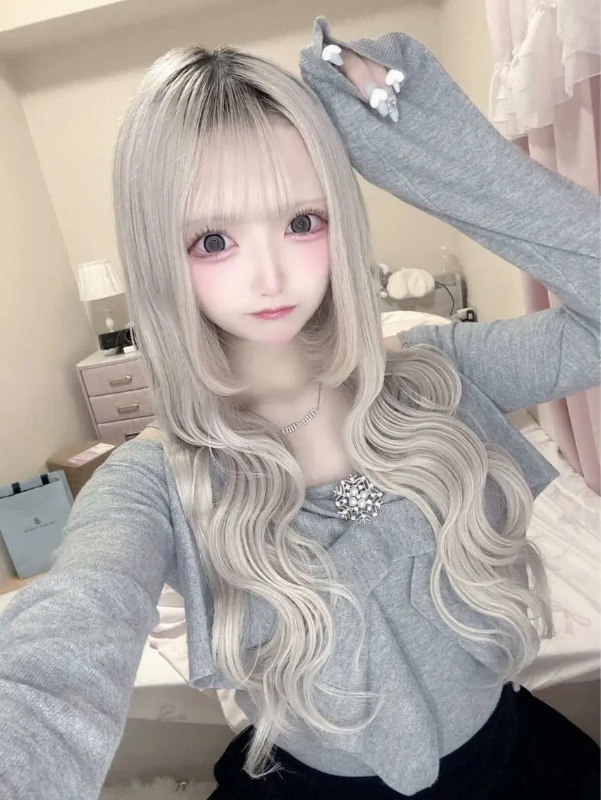 ロング カラー カット ヘアカラー トリートメント エクステ ハイトーンエクステ 🎩カズキ🎩のヘアスタイル