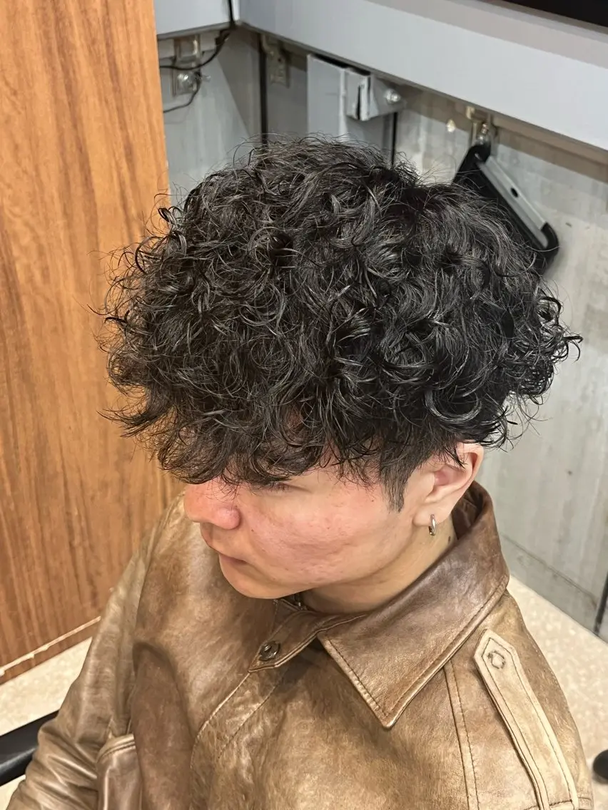 ショート パーマ メンズ パーマ fifth / 山下 和輝 海外風スタイルのヘアスタイル